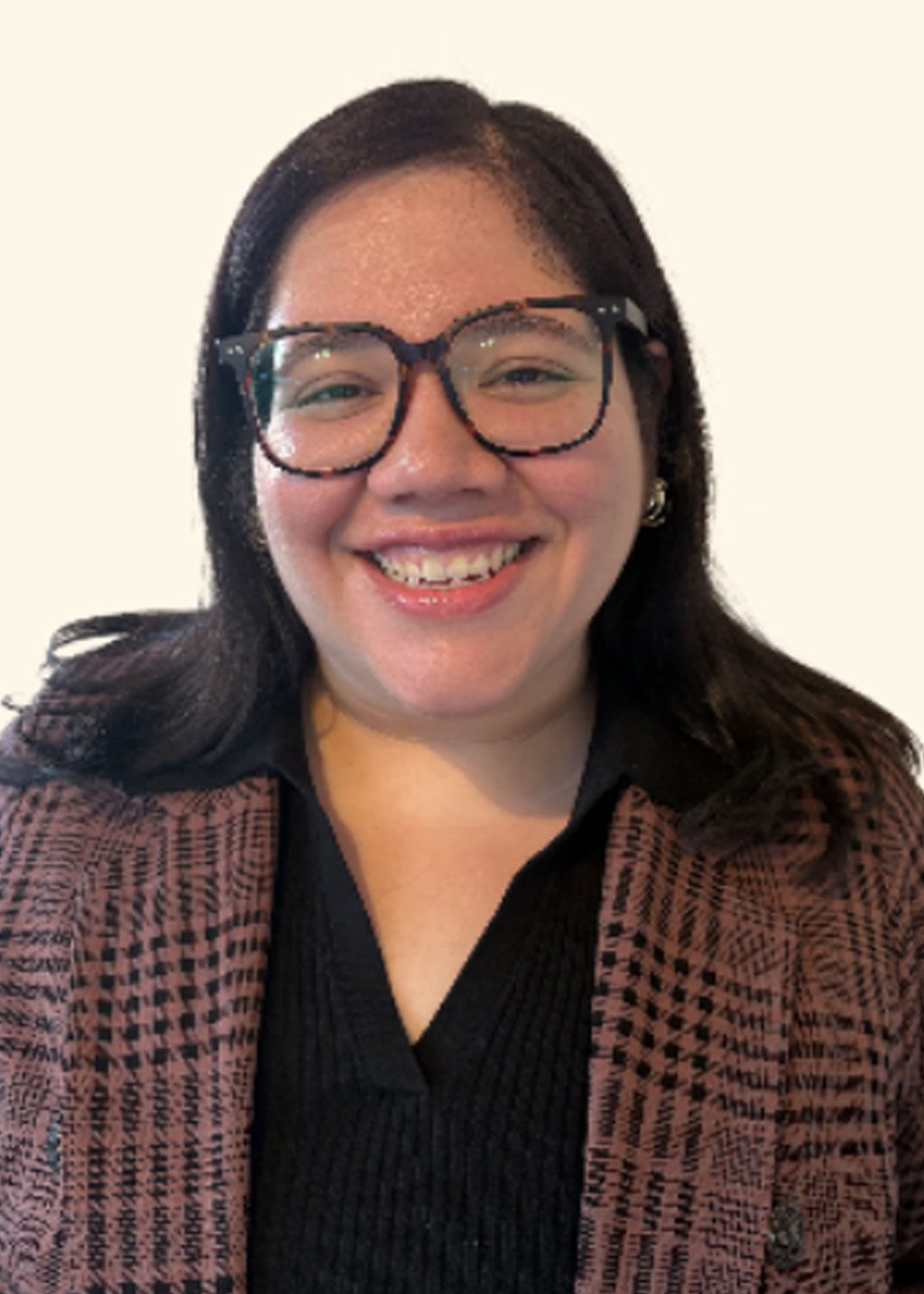 Vanessa Garcia DLF Cohort 2025 Vanessa Garcia headshot. She is a Hispanic woman and short black shoulder length hair. She is smiling and wearing glasses and a black under shirt and black and tan patterned blazer.